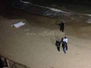 بالفيديو: العثور على جثة غريق على شاطئ الجبلية بمدينة يافا 